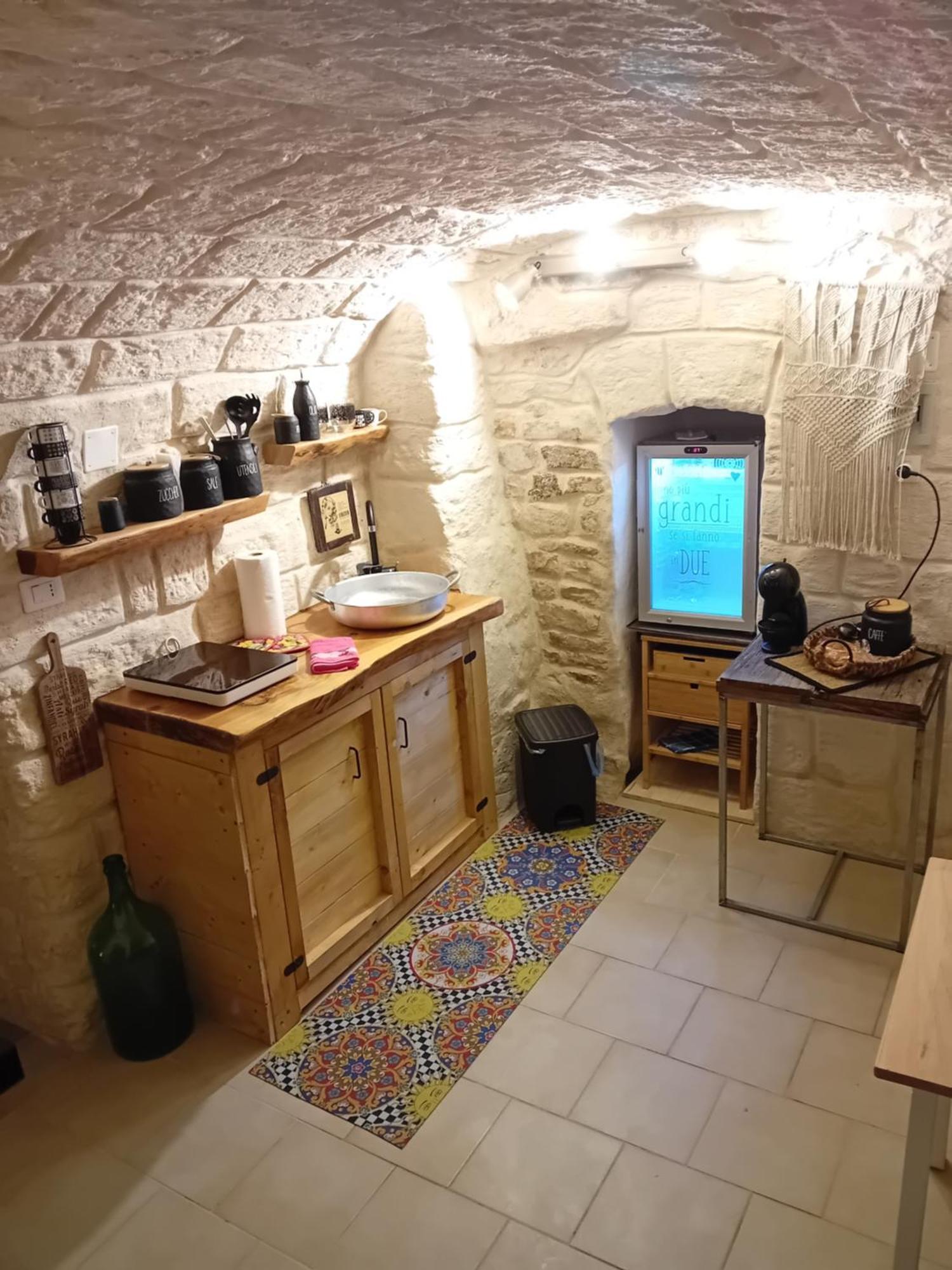 B & B La Grotta Μπισέλιε Εξωτερικό φωτογραφία